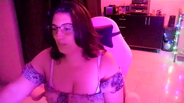 lina maria99 online show from 04.28.26