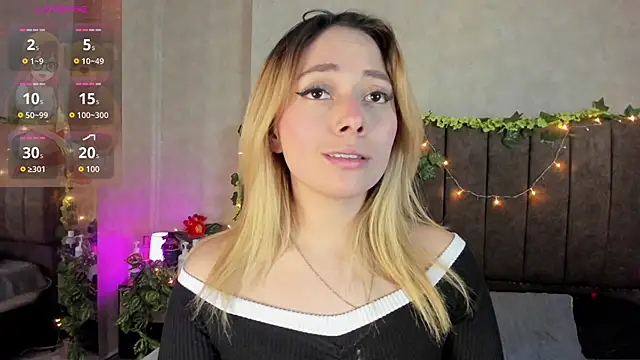 LanaMills  online show from 04.12.26