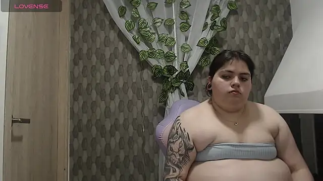 anishasanchezcm101 online show from 02.18.26