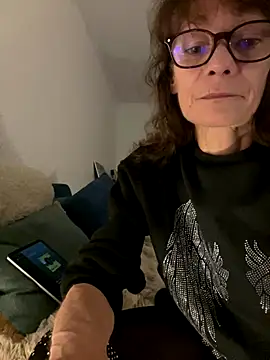 Chris06d22xh online show from 10.20.25