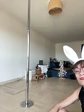 Chris06d22xh online show from 04.05.26