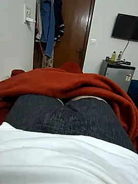 Snapshot of devilthick6 chatting on 02.12.26 devilthick6 online show from 02.12.26