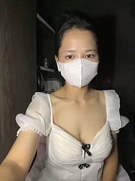 Hana-44 online show from 10.22.25