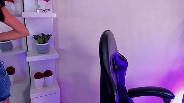 Aria Joness  online show from 02.09.26