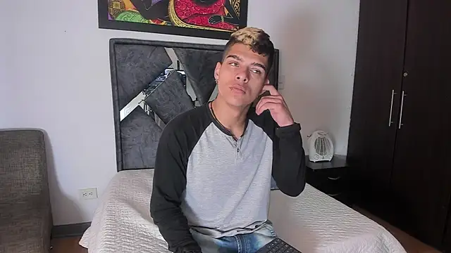 wyatt 3 online show from 10.17.25