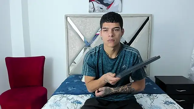 wyatt 3 online show from 12.15.25