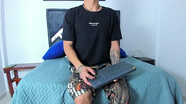 wyatt 3 online show from 01.06.26