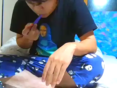 Snapshot of hiromu53 chatting on 10.02.25 hiromu53 online show from 10.02.25