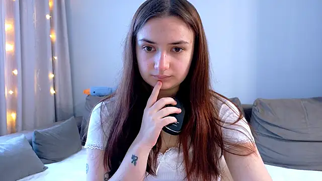 Lelia Vibe online show from 11.14.25