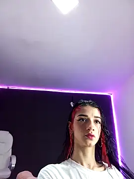 ingrid zese  online show from 12.05.25