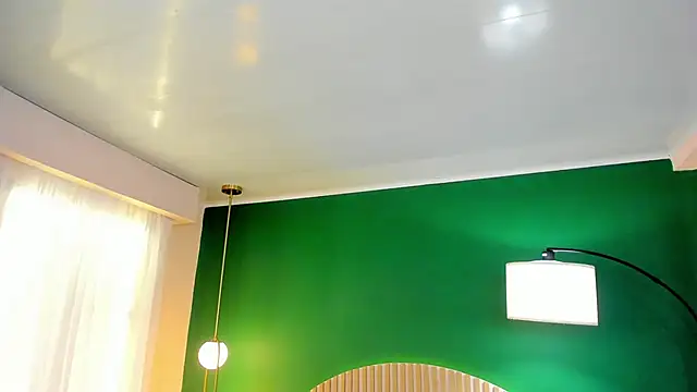 Snapshot of halleylorens chatting on 10.09.25 halleylorens online show from 10.09.25