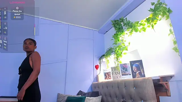 halleylorens online show from 03.14.26