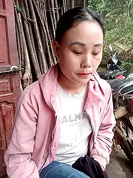 Ruaiuoi online show from 02.18.26