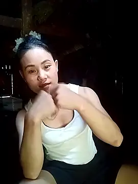 Snapshot of Ruaiuoi chatting on 03.27.26 Ruaiuoi online show from 03.27.26