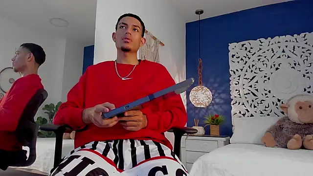 Adonis WB online show from 09.09.25