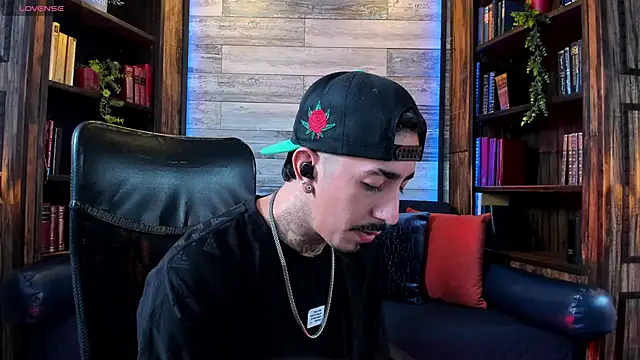 Donovan Desmond online show from 03.24.26