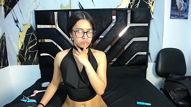 Snapshot of Miahotcs1 chatting on 02.09.26 Miahotcs1 online show from 02.09.26