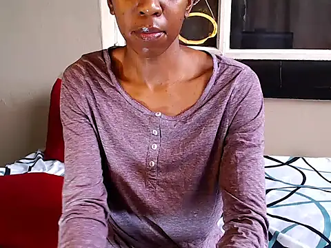 PetiteEbonyBabe online show from 09.28.25