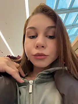 Snapshot of RosieSecret chatting on 02.05.26 RosieSecret online show from 02.05.26