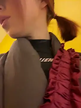 Snapshot of RosieSecret chatting on 02.23.26 RosieSecret online show from 02.23.26