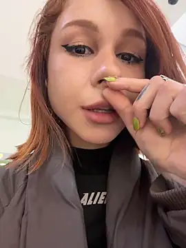 Snapshot of RosieSecret chatting on 02.28.26 RosieSecret online show from 02.28.26