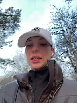 EllyLynn online show from 03.03.26