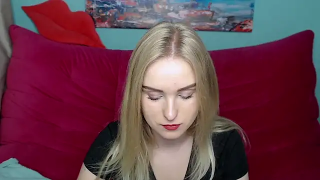 Snapshot of SofySofty chatting on 10.09.25 SofySofty online show from 10.09.25