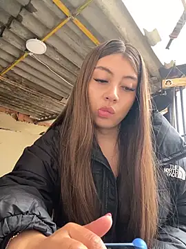 Sara-cooper2 online show from 09.30.25