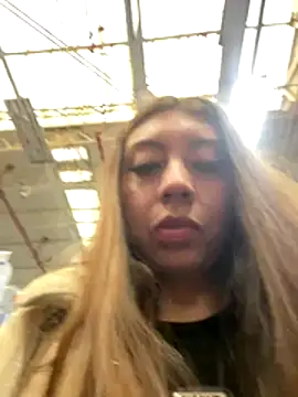 Sara-cooper2 online show from 11.29.25