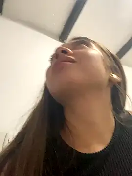 Sara-cooper2 online show from 12.22.25