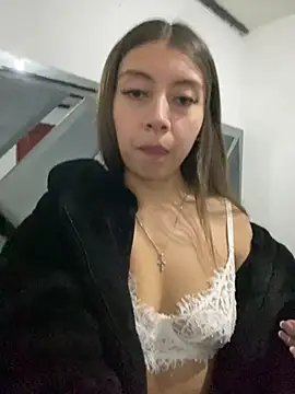 Sara-cooper2 online show from 03.27.26