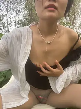 Snapshot of Mier-cn chatting on 09.12.25 Mier-cn online show from 09.12.25