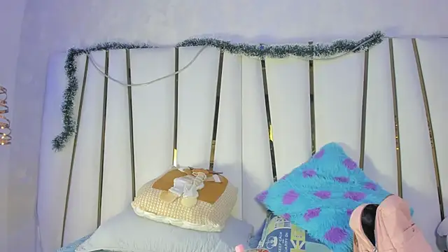 bonnie sm online show from 12.16.25