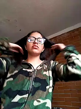 Goddesscut333 online show from 12.17.25