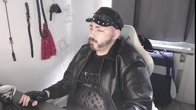 FabianKinky online show from 10.29.25