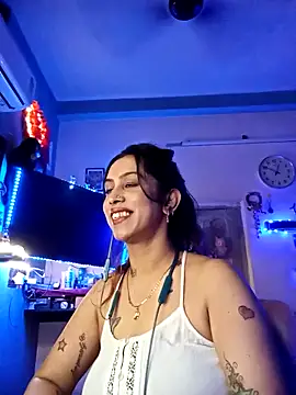 Love Beauty01 online show from 02.27.26