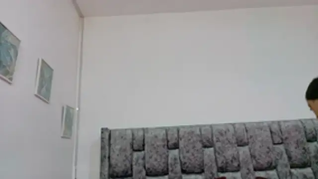 Snapshot of Lizbeth_Rouse chatting on 11.28.25 Lizbeth Rouse online show from 11.28.25