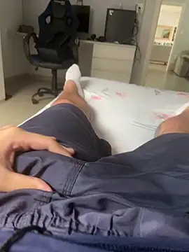 Snapshot of Novinho16cmz chatting on 09.22.25 Novinho16cmz online show from 09.22.25