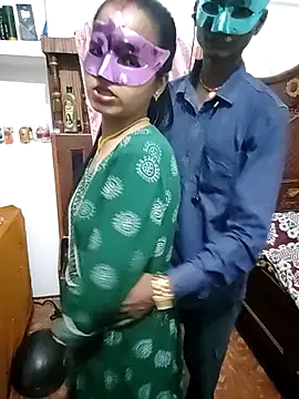 Snapshot of LOVE568 chatting on 11.14.25 LOVE568 online show from 11.14.25