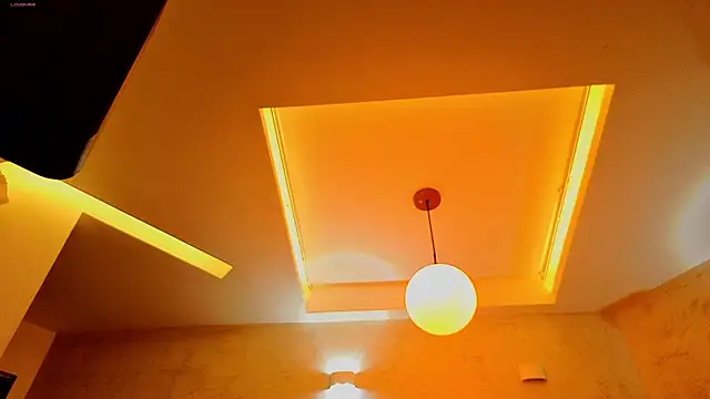 MiaWonderfull online show from 08.02.26