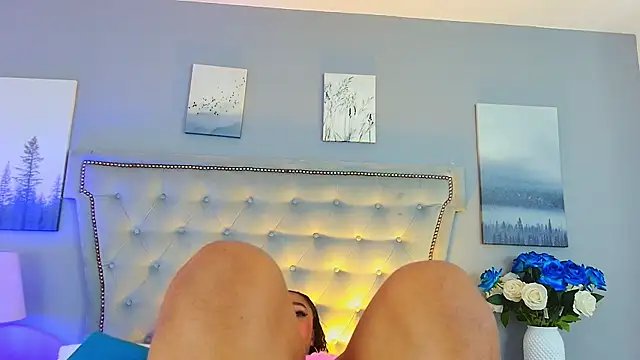 AngelaRoberts online show from 01.05.26