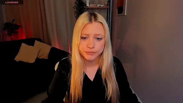 Millie Vanillies online show from 10.16.25