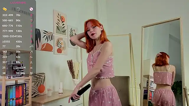 Snapshot of TiannaBorlace chatting on 09.23.25 TiannaBorlace online show from 09.23.25