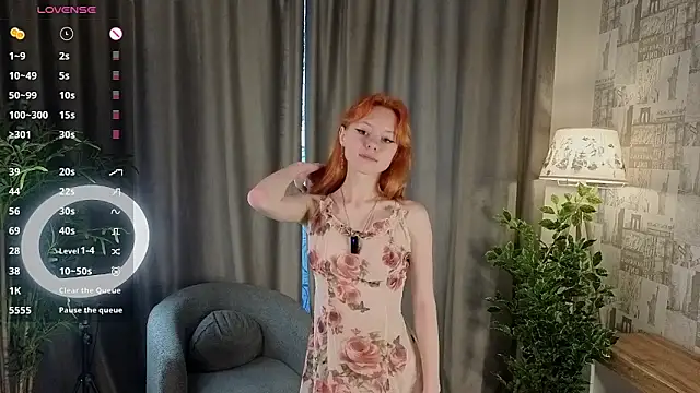 Snapshot of TiannaBorlace chatting on 09.29.25 TiannaBorlace online show from 09.29.25