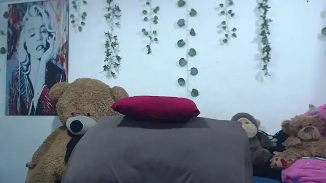 Snapshot of Samanta_milf84 chatting on 02.03.26 Samanta milf84 online show from 02.03.26