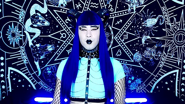 Snapshot of naomi_satan chatting on 09.20.25 naomi satan online show from 09.20.25