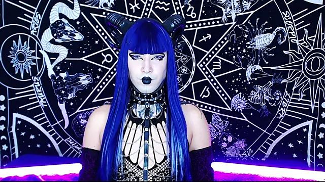 Snapshot of naomi_satan chatting on 04.01.26 naomi satan online show from 04.01.26