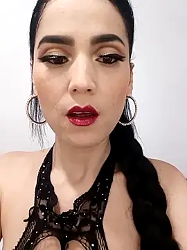 Snapshot of jamila_zair chatting on 11.09.25 jamila zair online show from 11.09.25