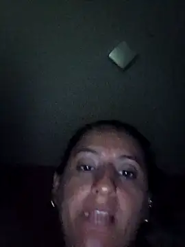 Snapshot of Titiss8921 chatting on 10.18.25 Titiss8921 online show from 10.18.25