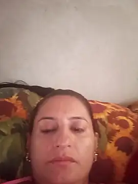 Snapshot of Titiss8921 chatting on 11.09.25 Titiss8921 online show from 11.09.25